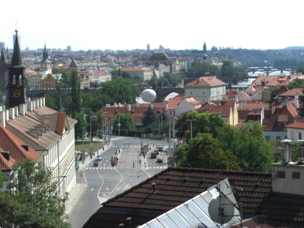 Blick von oben über Prag